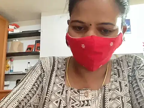 Snapshot of Tamil_Sanjana_ chatting on 04/11/26, 10:30 Tamil Sanjana online show from 04/11/26, 10:30