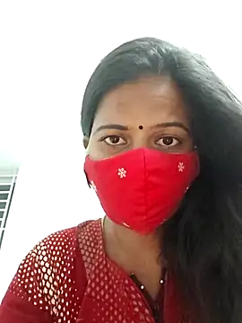 Snapshot of Tamil_Sanjana_ chatting on 04/12/26, 05:07 Tamil Sanjana online show from 04/12/26, 05:07