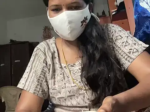 Snapshot of Tamil_Sanjana_ chatting on 04/22/26, 01:41 Tamil Sanjana online show from 04/22/26, 01:41