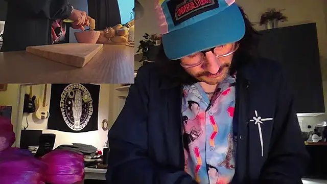 Snapshot of Chuck-FR chatting on 03/30/26, 06:09 Chuck-FR online show from 03/30/26, 06:09