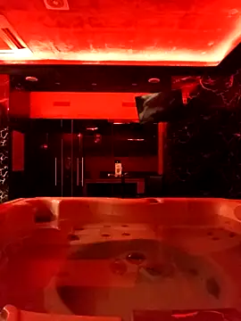 Snapshot of Coppiatrasgressiva chatting on 10/18/25, 09:59 Coppiatrasgressiva online show from 10/18/25, 09:59