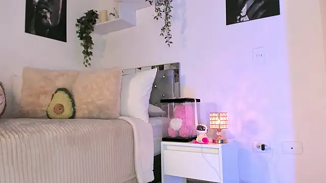 Alissonroses online show from 09/24/25, 09:18