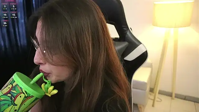 Snapshot of Daisha_Riley chatting on 10/30/25, 04:41 Daisha Riley online show from 10/30/25, 04:41