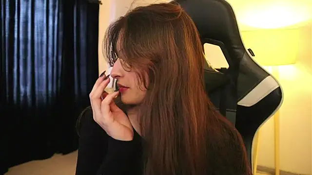 Snapshot of Daisha_Riley chatting on 11/04/25, 03:33 Daisha Riley online show from 11/04/25, 03:33