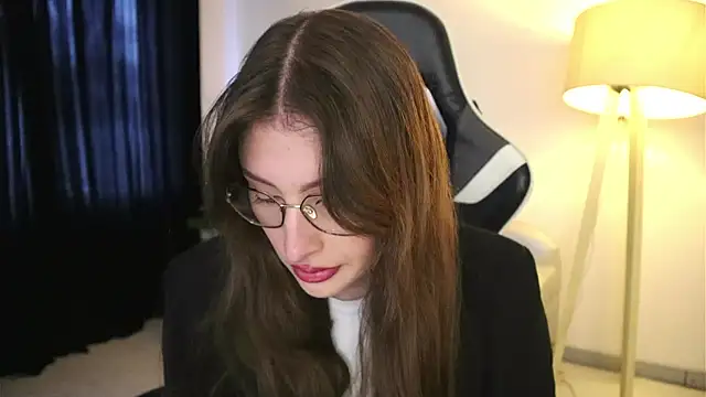 Snapshot of Daisha_Riley chatting on 11/12/25, 02:39 Daisha Riley online show from 11/12/25, 02:39