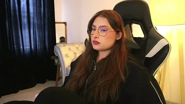 Snapshot of Daisha_Riley chatting on 11/13/25, 03:55 Daisha Riley online show from 11/13/25, 03:55