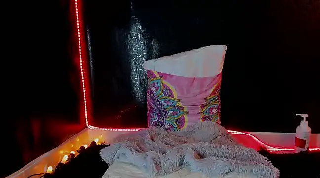 Snapshot of katizaldana chatting on 01/19/25, 07:57 katizaldana online show from 01/19/25, 07:57