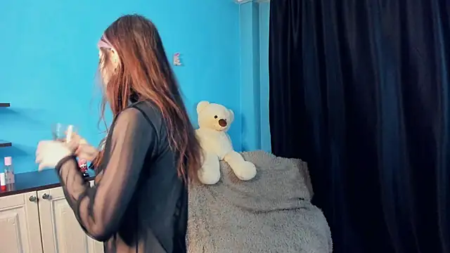  Mindy  online show from 12/25/24, 07:03