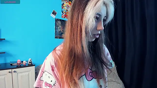  Mindy  online show from 01/31/25, 02:15