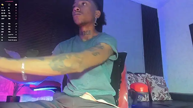 Snapshot of JhonyMiller_ chatting on 10/27/25, 07:51 JhonyMiller online show from 10/27/25, 07:51