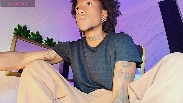 JhonyMiller  online show from 02/05/26, 08:02