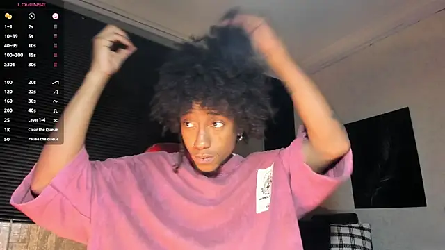 Snapshot of JhonyMiller_ chatting on 03/13/26, 09:21 JhonyMiller online show from 03/13/26, 09:21