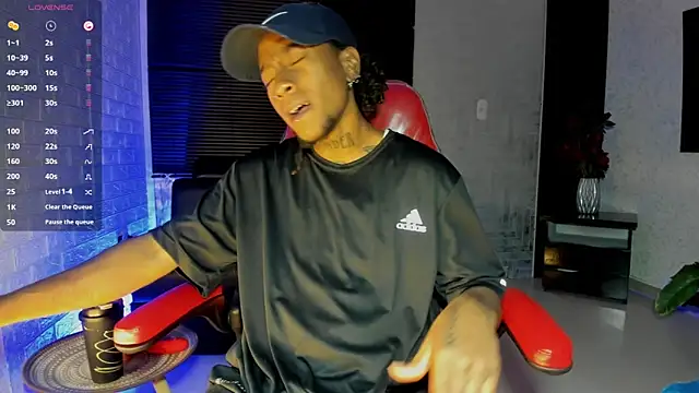 Snapshot of JhonyMiller_ chatting on 03/26/26, 08:58 JhonyMiller online show from 03/26/26, 08:58