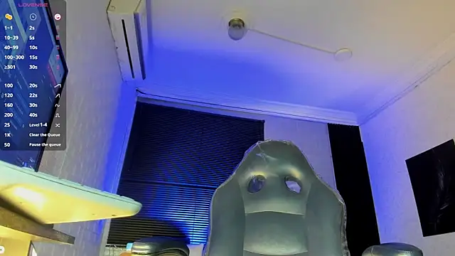 Snapshot of JhonyMiller_ chatting on 04/04/26, 08:17 JhonyMiller online show from 04/04/26, 08:17