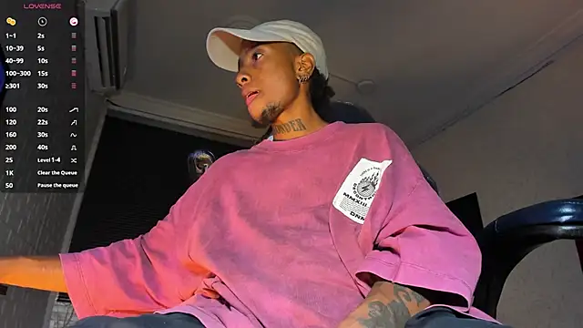 Snapshot of JhonyMiller_ chatting on 04/06/26, 08:21 JhonyMiller online show from 04/06/26, 08:21