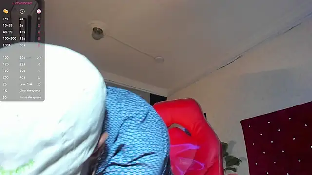 Snapshot of JhonyMiller_ chatting on 04/11/26, 08:46 JhonyMiller online show from 04/11/26, 08:46