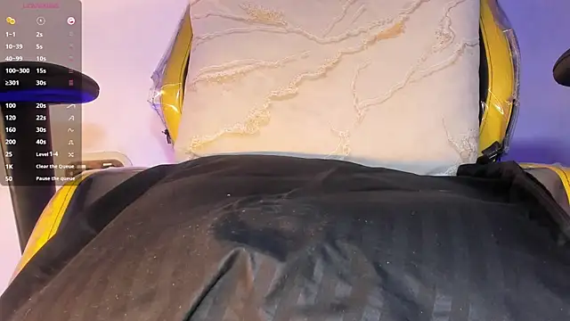 Snapshot of JhonyMiller_ chatting on 04/12/26, 08:52 JhonyMiller online show from 04/12/26, 08:52