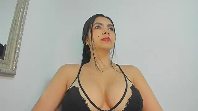 nathyy garcia online show from 11/12/25, 04:02