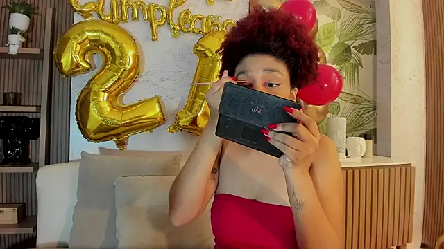 loladupont online show from 12/20/25, 03:24