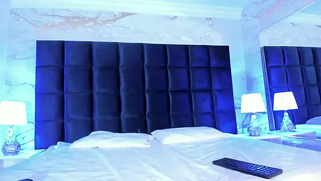 loladupont online show from 02/02/26, 03:05