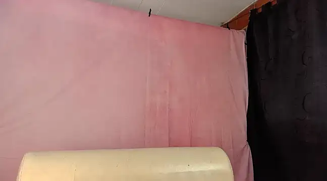 Snapshot of kattyandericc chatting on 01/16/25, 05:12 kattyandericc online show from 01/16/25, 05:12