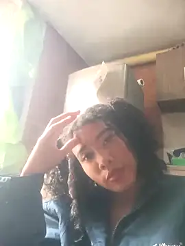 Snapshot of kattyandericc chatting on 03/06/25, 06:59 kattyandericc online show from 03/06/25, 06:59