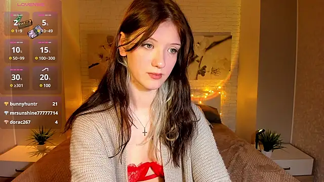 Lina Vi online show from 03/19/25, 12:37