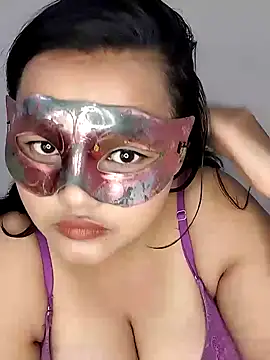 Snapshot of Riya_Stream01 chatting on 01/19/25, 01:44 Riya Stream01 online show from 01/19/25, 01:44