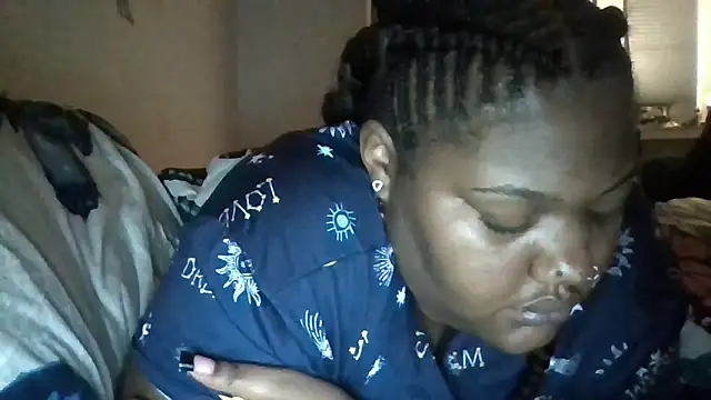 Snapshot of Kbaby337 chatting on 12/17/25, 01:06 Kbaby337 online show from 12/17/25, 01:06