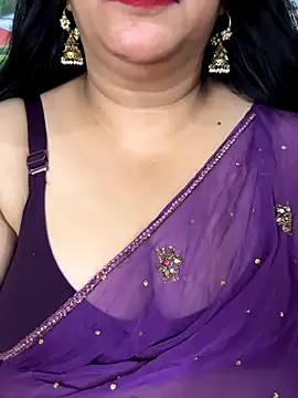 FlatVincy4 online show from 09/18/25, 08:38