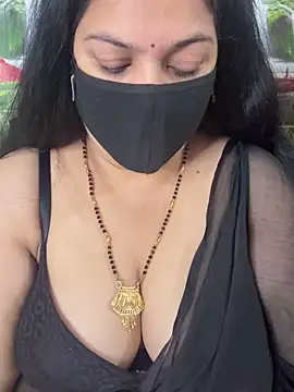 FlatVincy4 online show from 10/03/25, 04:42