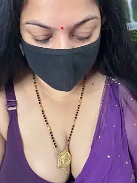 FlatVincy4 online show from 10/19/25, 04:46