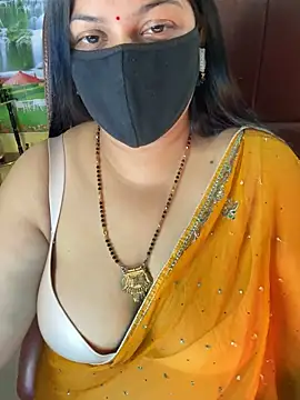 FlatVincy4 online show from 11/21/25, 01:32