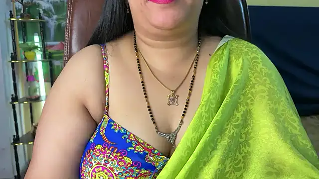 Snapshot of FlatVincy4 chatting on 01/14/26, 07:47 FlatVincy4 online show from 01/14/26, 07:47