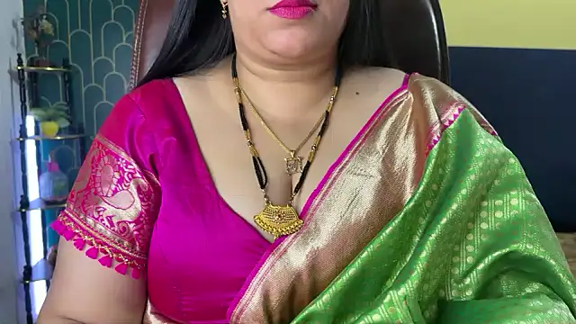 Snapshot of FlatVincy4 chatting on 02/07/26, 04:16 FlatVincy4 online show from 02/07/26, 04:16