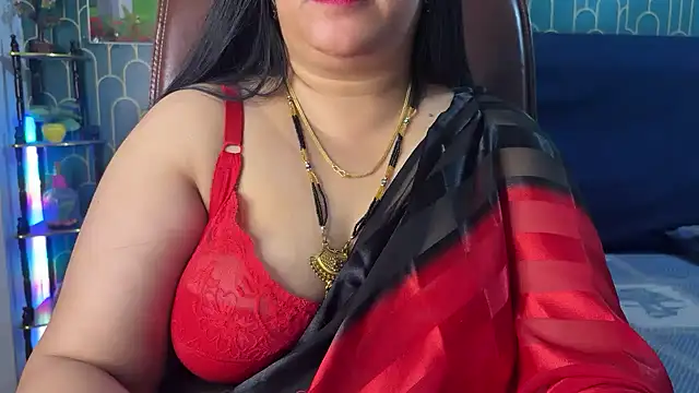 Snapshot of FlatVincy4 chatting on 02/28/26, 04:19 FlatVincy4 online show from 02/28/26, 04:19