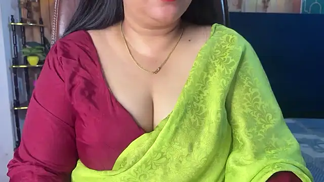 FlatVincy4 online show from 03/10/26, 04:23