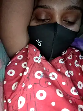 Looliya02 online show from 02/12/25, 08:18