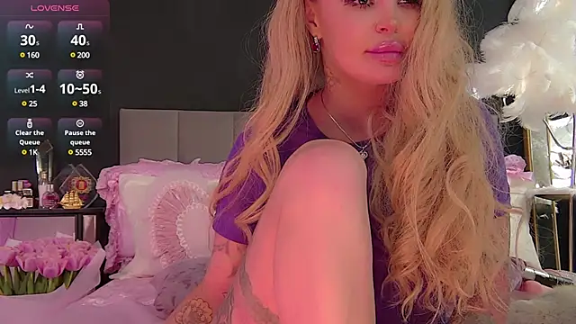 Marussia luxury online show from 03/08/25, 11:48