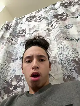 Snapshot of qbaby96 chatting on 02/25/25, 09:42 qbaby96 online show from 02/25/25, 09:42