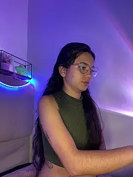 Snapshot of Rosita_forever_ chatting on 02/07/25, 06:56 Rosita forever  online show from 02/07/25, 06:56
