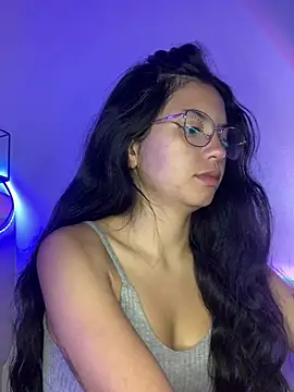Snapshot of Rosita_forever_ chatting on 02/09/25, 12:41 Rosita forever  online show from 02/09/25, 12:41
