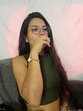 Snapshot of Rosita_forever_ chatting on 03/12/25, 04:30 Rosita forever  online show from 03/12/25, 04:30