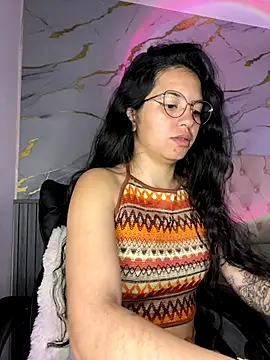 Snapshot of Rosita_forever_ chatting on 10/09/25, 02:15 Rosita forever  online show from 10/09/25, 02:15
