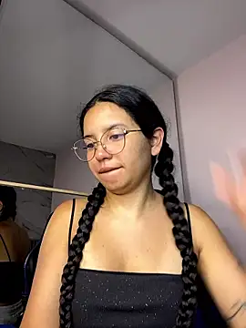 Rosita forever  online show from 01/13/26, 03:17