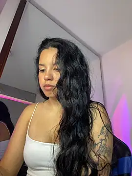 Snapshot of Rosita_forever_ chatting on 05/09/26, 03:28 Rosita forever online show from 05/09/26, 03:28