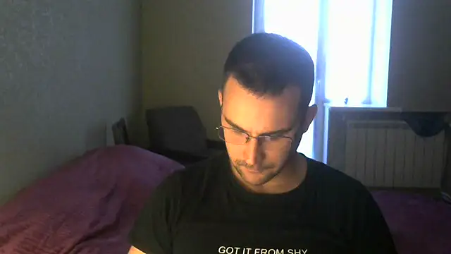 Snapshot of Sanderx chatting on 02/04/25, 10:21 Sanderx online show from 02/04/25, 10:21