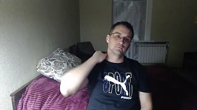 Snapshot of Sanderx chatting on 03/07/25, 07:16 Sanderx online show from 03/07/25, 07:16