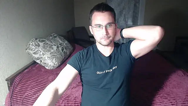 Snapshot of Sanderx chatting on 03/11/25, 07:14 Sanderx online show from 03/11/25, 07:14