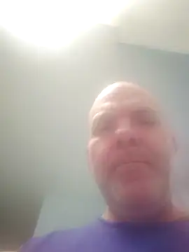 hoodratoui online show from 11/30/25, 03:49